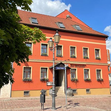 "Zur Altstadt - Am Fusse Der Osterburg" Gaststaette, Pension, Fewo Weida Exterior foto